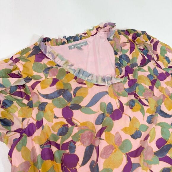 Daniel Rainn Top Shirt Womens 3X Pink Floral Short Flutter Sleeve Dainty V Neck - Picture 4 of 9